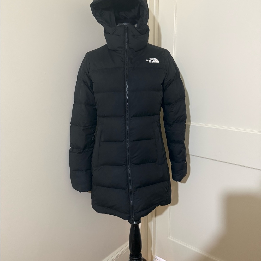 The North Face Women's Classic Black Puffer Coat